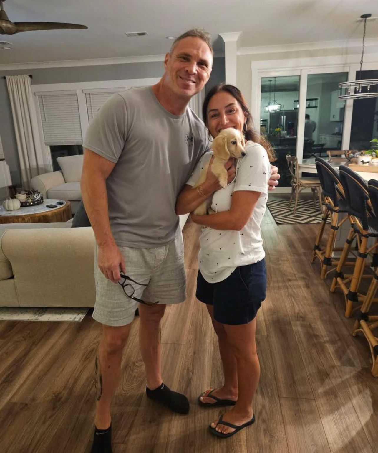 Michael & Jennifer with their LongwoodLane Dachshund